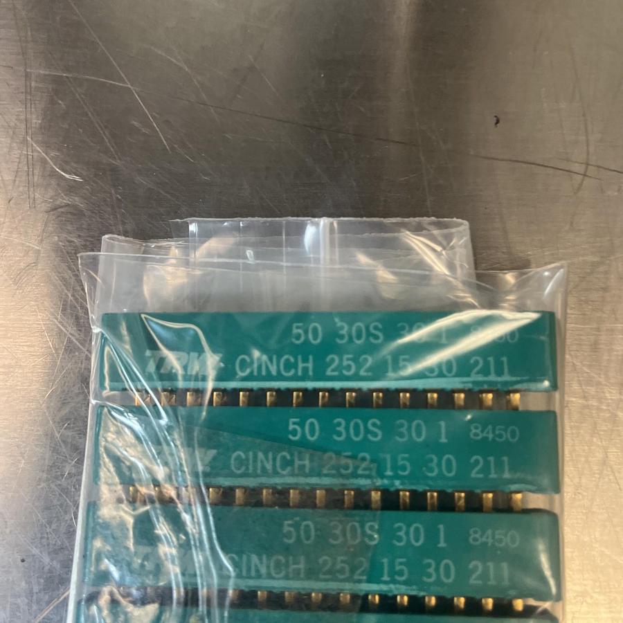 TRW,50-30S-30-1-252-15-30-211,CINCH CARD CONNECTORS LOT 0F 6