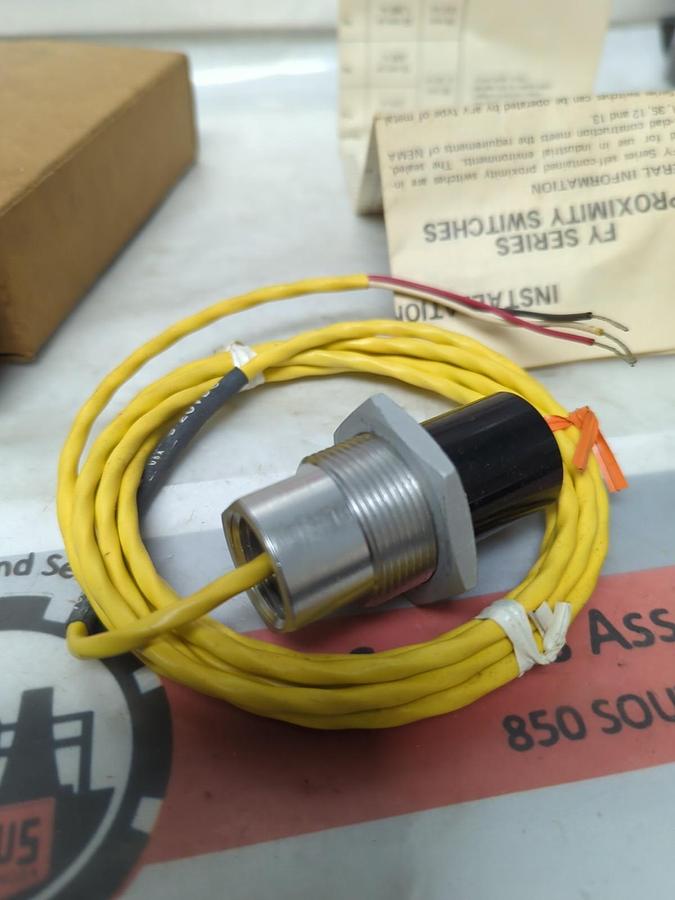 HONEYWELL MICRO SWITCH,FYCB16A1-2,PROXIMITY SWITCH NOS