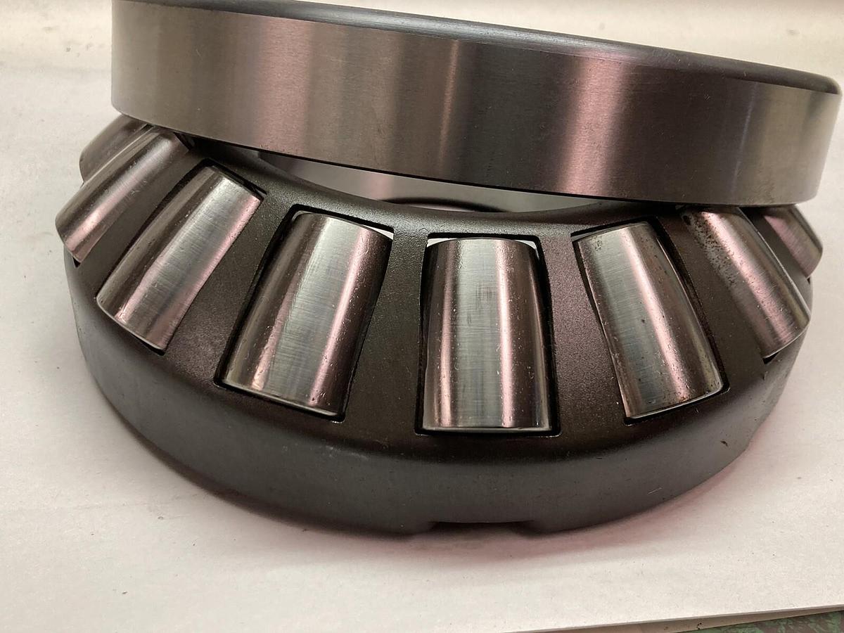 SKF,29424E,Spherical Roller Thrust Bearing