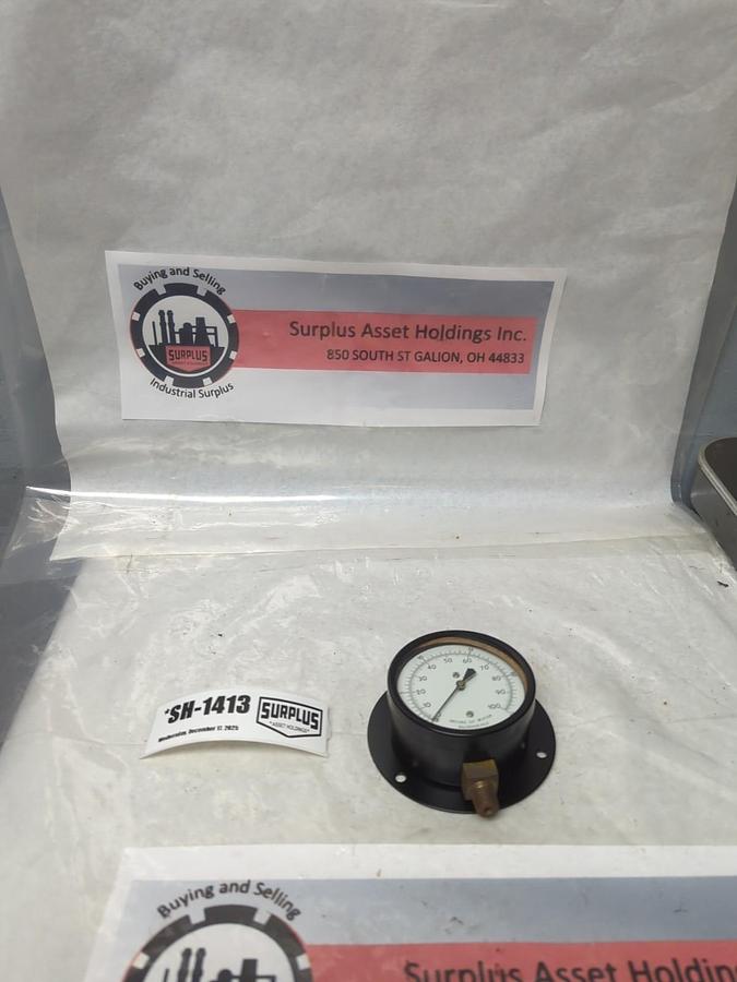 Used MARSHALL TOWN,89901,GAUGE 2-1/2 IN FACE 1/4 IN NPT BOTTOM CONNECTION PRE-OWNED