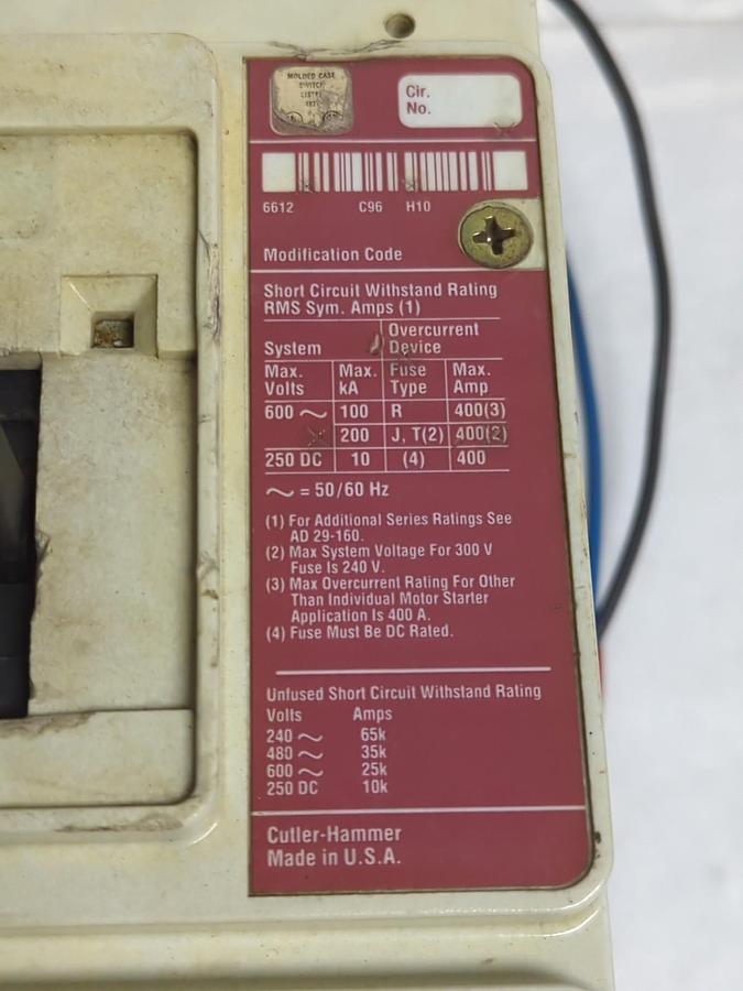 Used CUTLER HAMMER,KD-K MOLDED CASE BREAKER 3-POLE 600VAC 250VDC 400AMPS USED