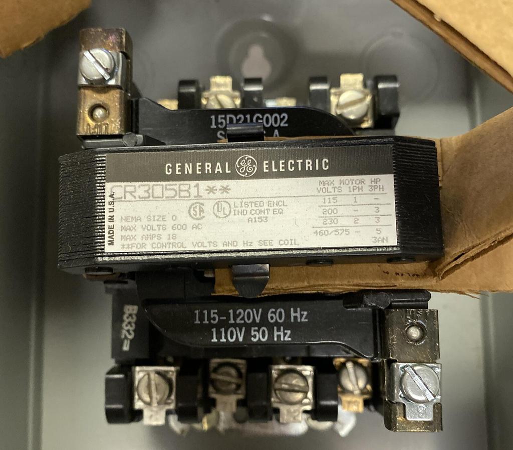 GENERAL ELECTRIC,CR305B102,MAGNETIC CONTACTOR SIZE 0 120V 3P NOS