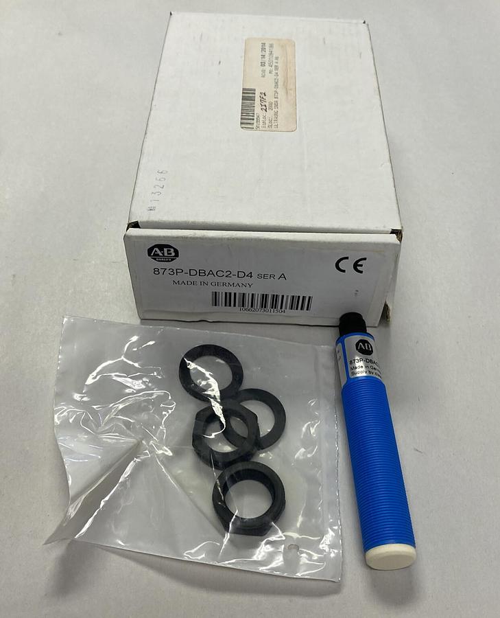 ALLEN BRADLEY,873P-DBAC2-D4,SER A ULTRASONIC PROXIMITY SENSOR NEW