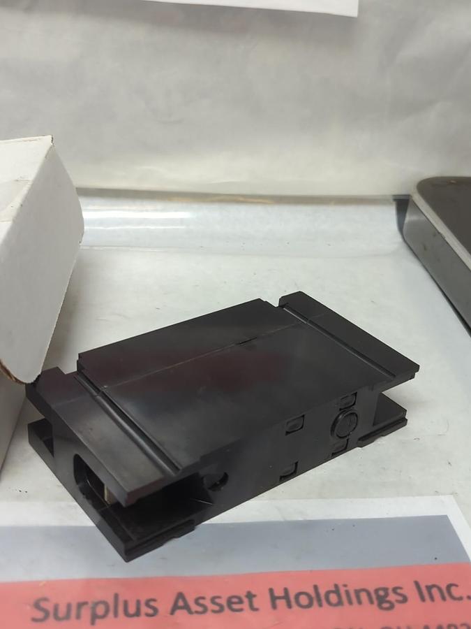 Used WESTINGHOUSE,EHB1010,CIRCUIT BREAKER 1-POLE 10 AMP PRE-OWNED