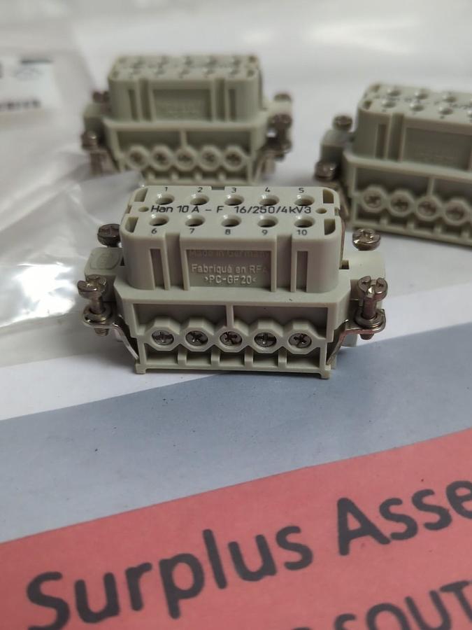 HARTING,HAN-10A-F-S,CONNECTOR 10-PIN 0421 0309A LOT OF 3 NOS