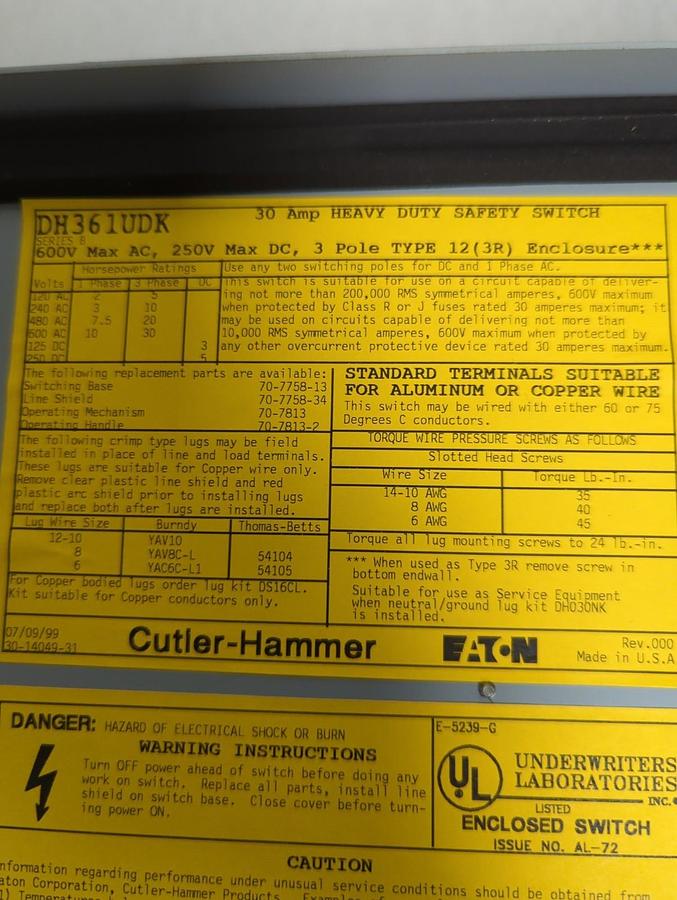 Used CUTLER-HAMMER,DH361UDK,HEAVY DUTY SAFETY SWITCH 30 AMP 3-POLE PRE-OWNED