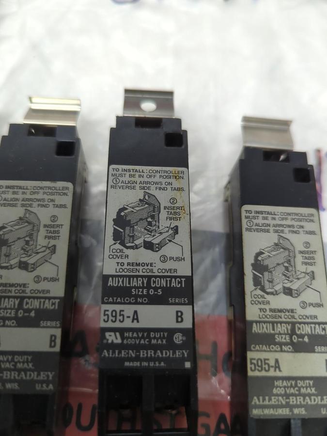 Used ALLEN BRADLEY,595-A,AUXILIARY CONTACT SERIES B LOT OF 18 PRE-OWNED