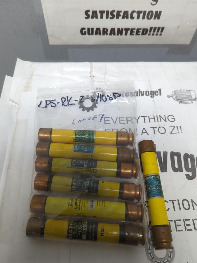 COOPER BUSSMANN,LPS-RK-2-8/10SP,LOW PEAK 2-8/10 AMP FUSES LOT OF 7
