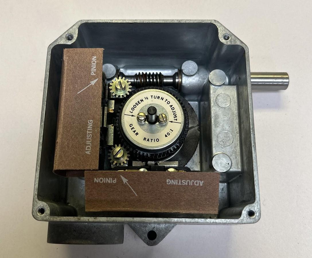 Used GENERAL ELECTRIC,CR115E424101,ROTARY LIMIT SWITCH