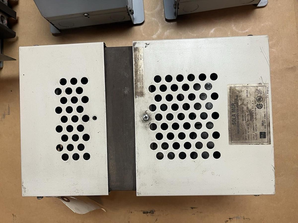 Used SOLA,63-23-150-8,MICRO MCR COMPUTER REGULATOR