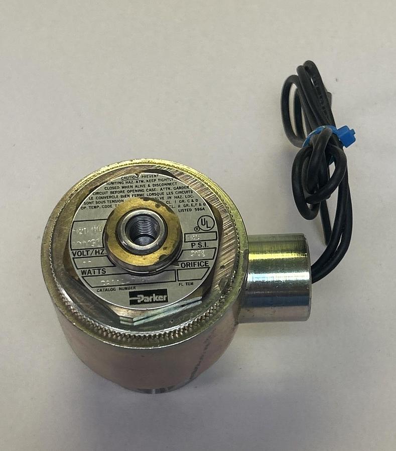 PARKER,G6114-0153,SOLENOID VALVE 110/120V 125PSI NOS