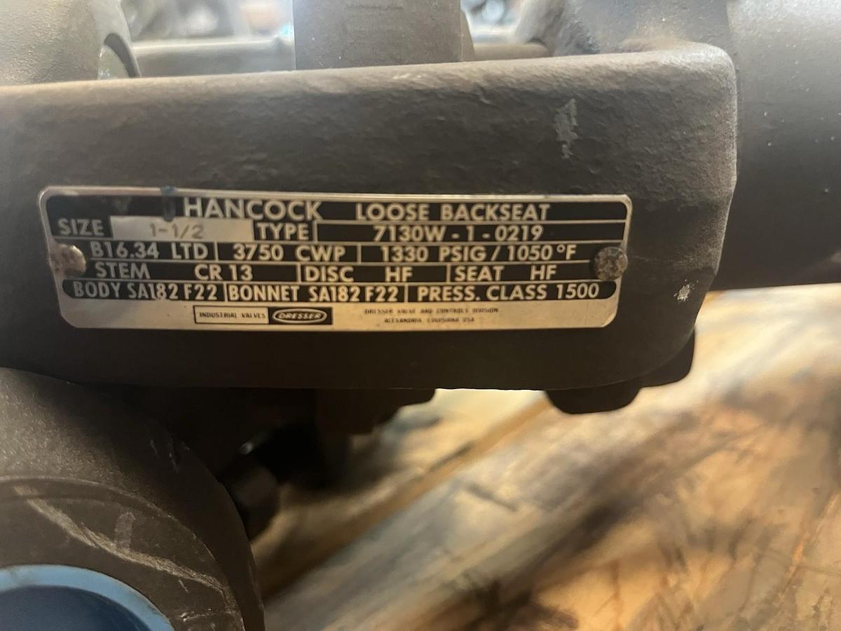 HANCOCK,7130W-1-0219,SOCKET WELD GLOBE VALVE 1-1/2"