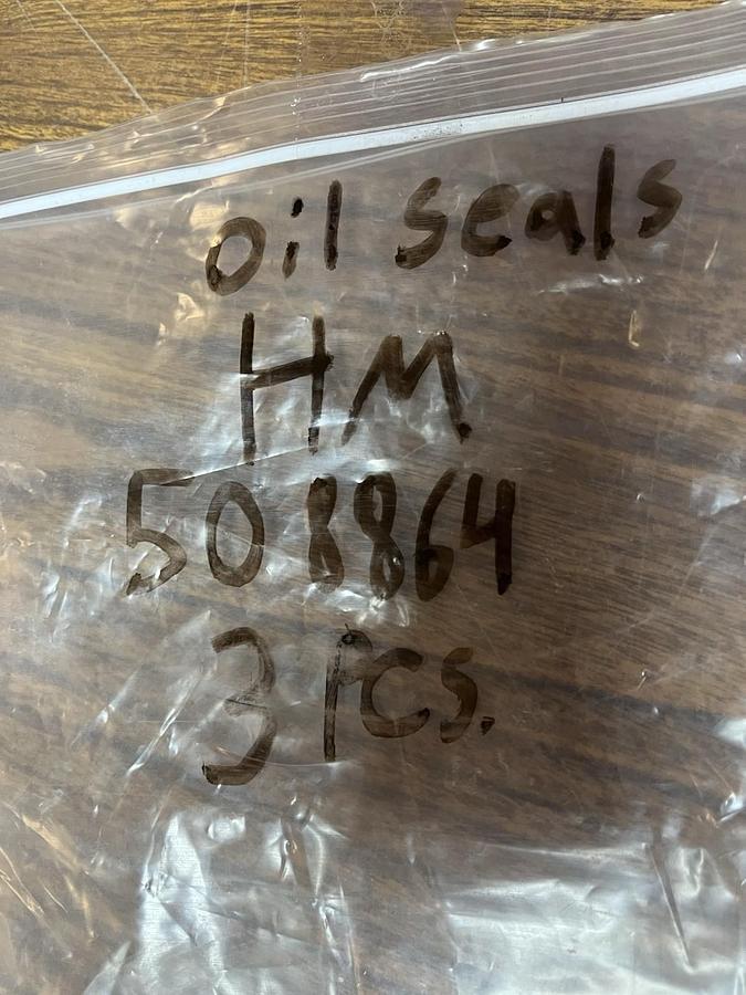 HM,508864,Oil Seal Lot of 3