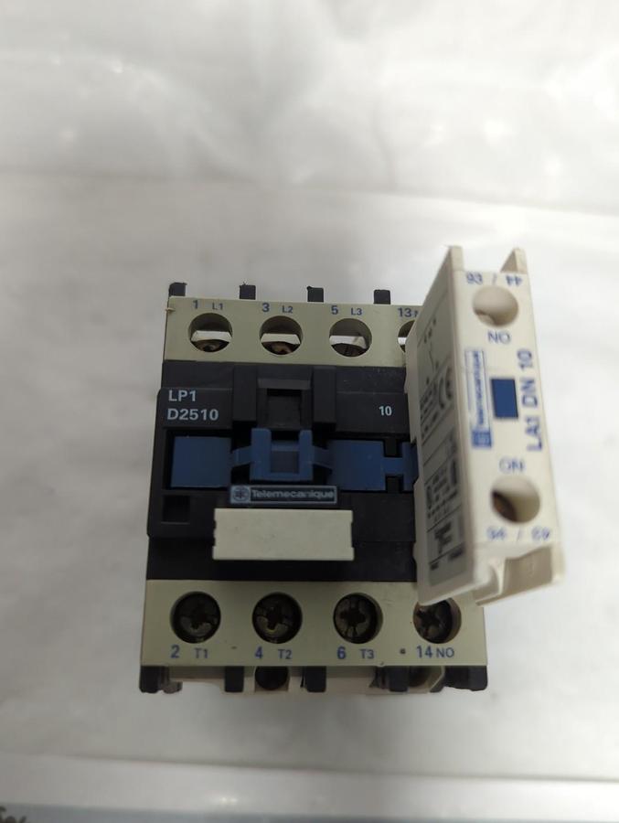 Used TELEMECANIQUE,LP1-D2510,CONTACTOR PRE-OWNED