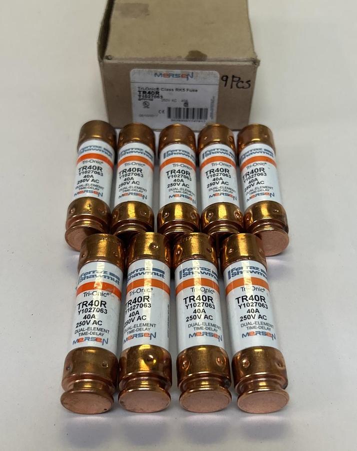 MERSEN,TR40R,TRI-ONIC FUSE 40A 250V LOT OF 9 NEW
