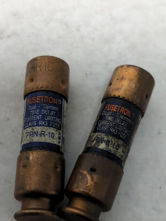Used COOPER BUSSMANN,FRN-R-10,FUSETRON 10 AMP FUSE LOT OF 2 PRE-OWNED