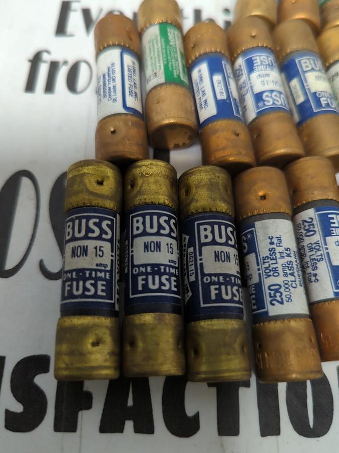 COOPER BUSSMANN,NON-15,ONE-TIME 15 AMP FUSES LOT OF 23 NOS