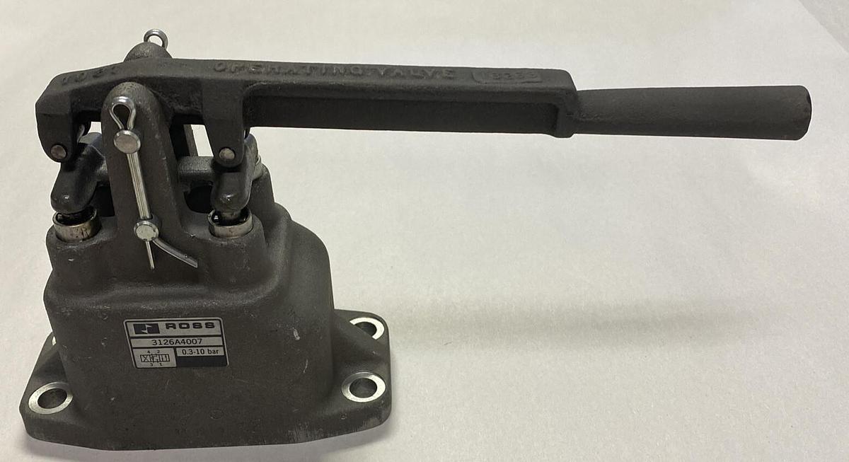 ROSS,3126A4007,HAND LEVER MANUAL VALVE NOS