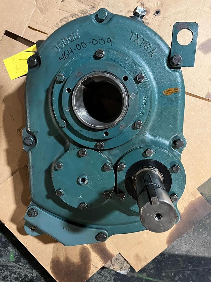 Used DODGE,246151,TXT525AT TORQUE ARM GEAR SPEED REDUCER RATIO 25.13 IN 63.1HP 2010RP