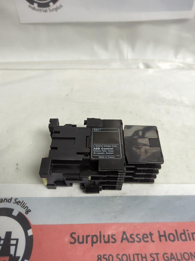 Used ABB,CA7-22K,CONTROL RELAY PRE-OWNED