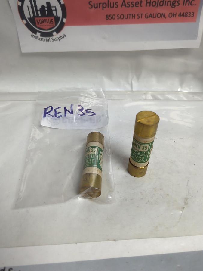 COOPER BUSSMANN,REN-35,SUPER-LAG RENEWABLE FUSE 35 AMP LOT OF 2 PRE-OWNED