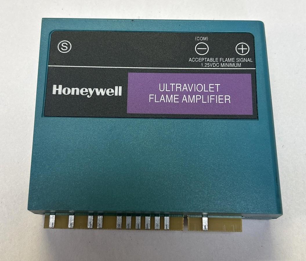 Used HONEYWELL,R7849A1023,ULTRAVIOLET FLAME AMPLIFIER RELAY MODULE