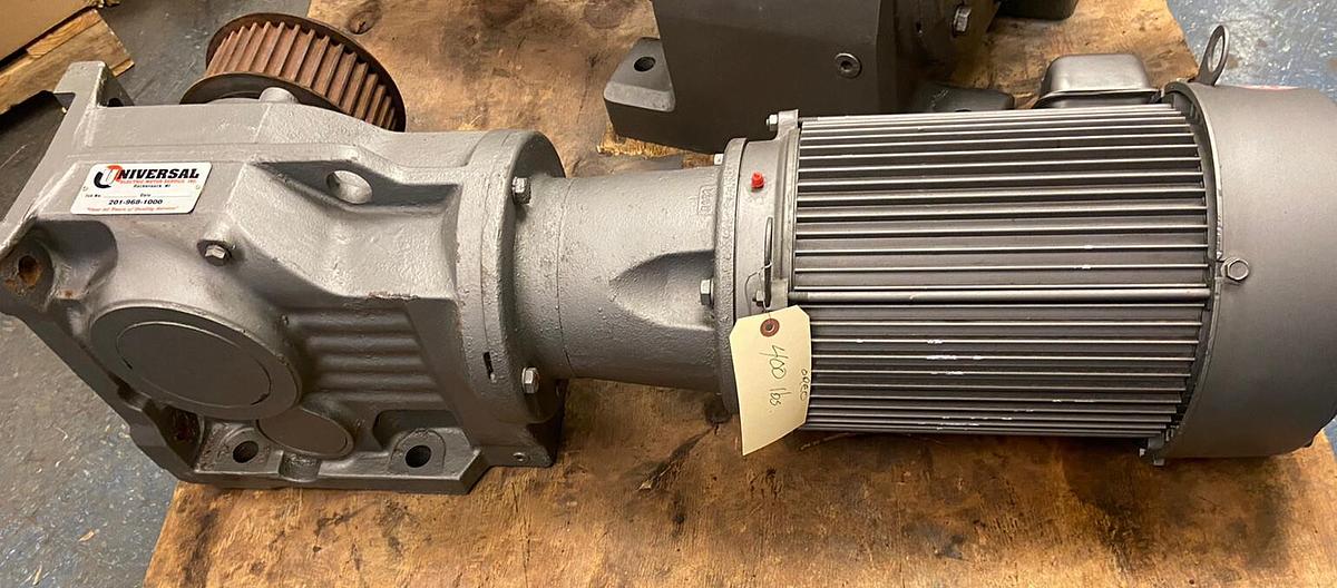 Used Sew Eurodrive,K87LP215,Gearmotor Ratio 31.39 10Hp Input 1760RPM