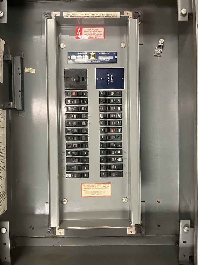 Used SQUARE D,56369-4B1,TYPE NQOB 100 AMP MAIN BREAKER PANELBOARD 120/208V 3PH MH-29W