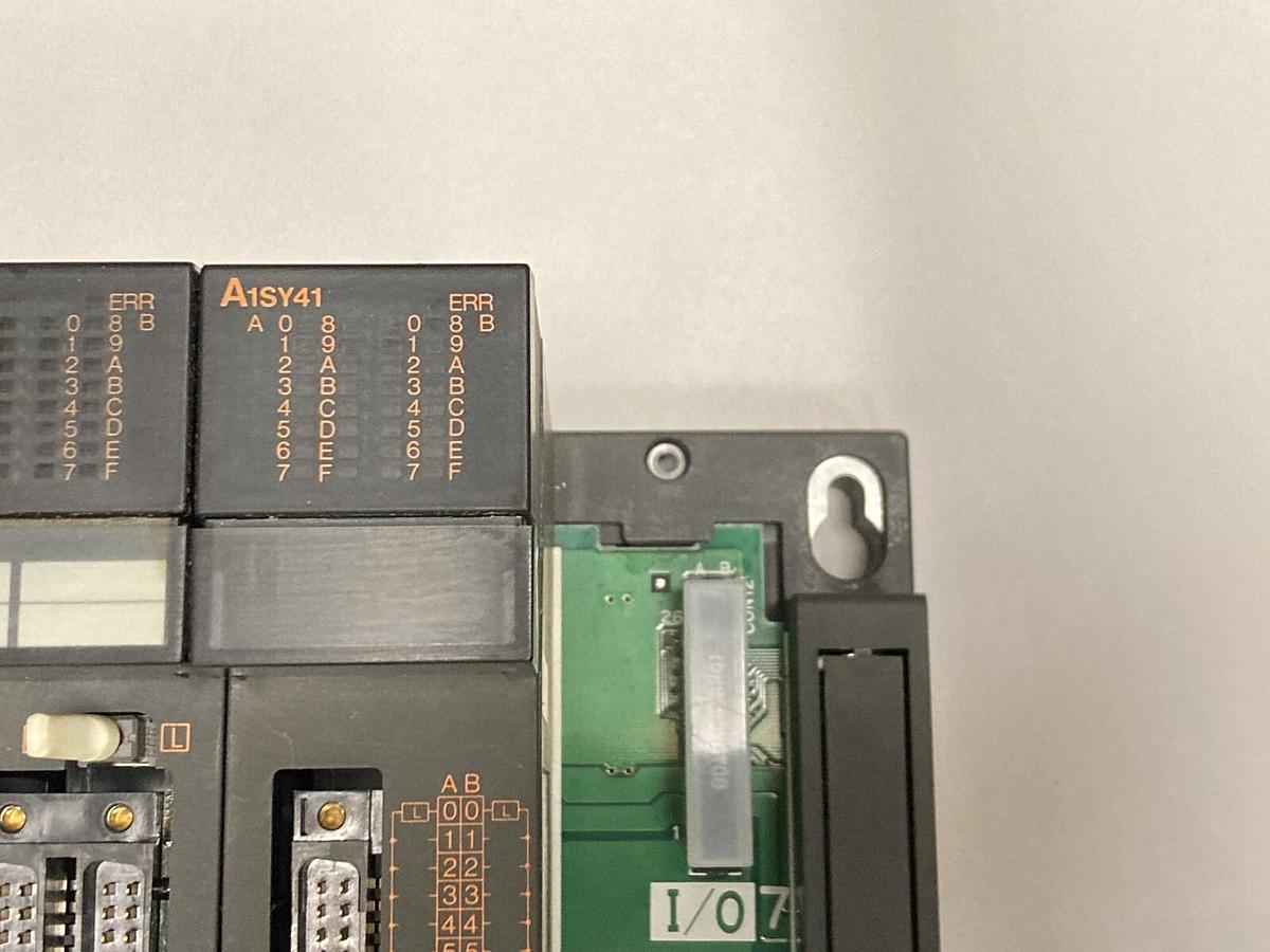 Used Mitsubishi,A1S61PN/A1S64AD/A1SX41(x3) /A1SY42 (x2) /A1SY41,Rack Assembly