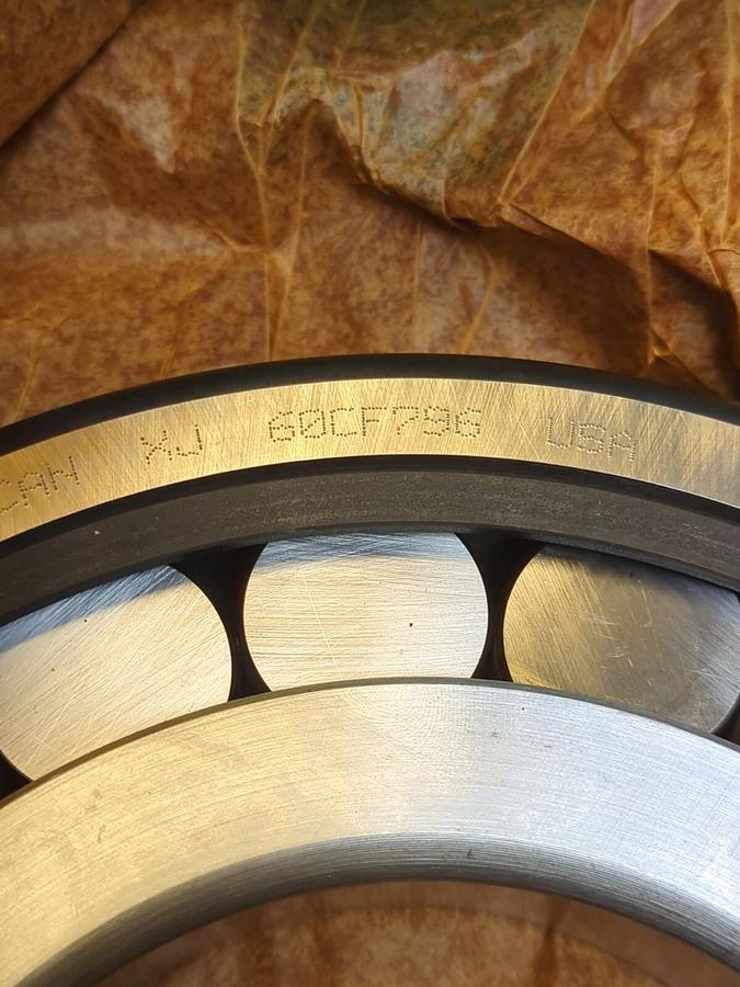 AMERICAN ROLLER BEARING,XJ 60CF796,SINGLE ROW BALL BEARING 6 INCH BORE NOS