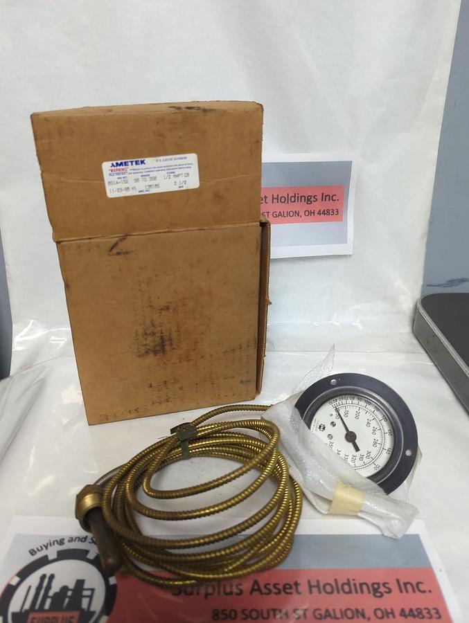AMETEK,8514-152,TEMPERATURE GAUGE 50 TO 350 1/2 ANPT CB NOS