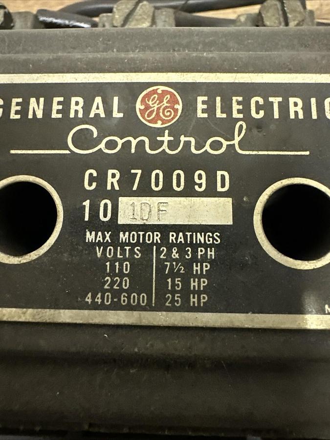 Used GE,CR7009D 101DF,Size 2 Reversing Starter