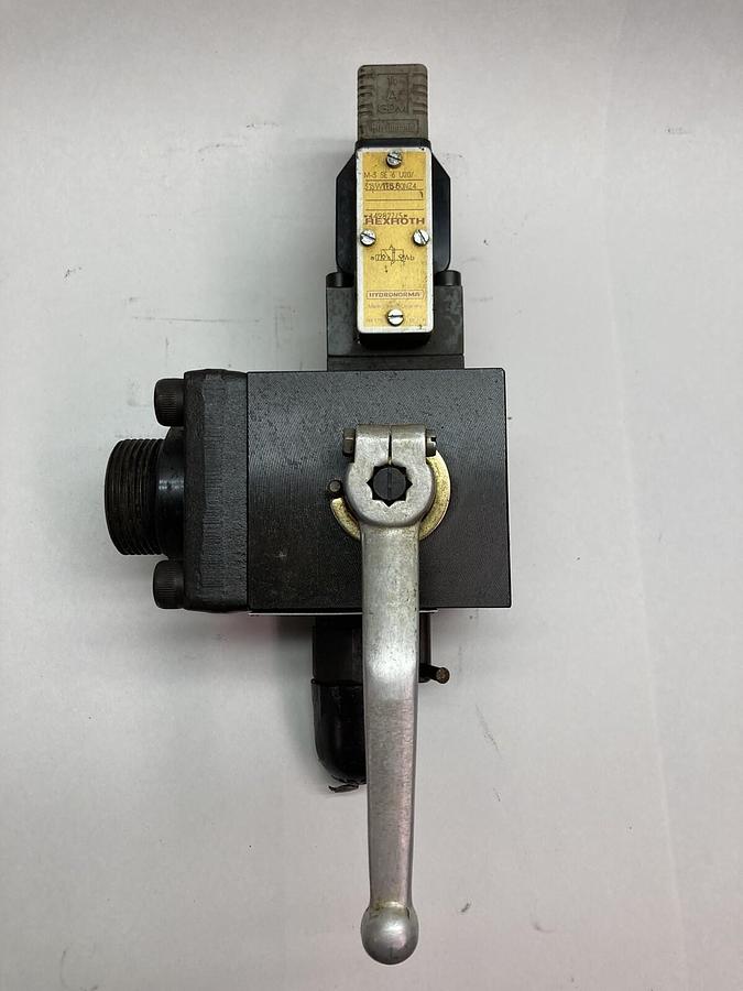 Used Rexroth,M-3 SE 6 U20/315W115-60NZ4,Servo Valve w/ Pressure Controller
