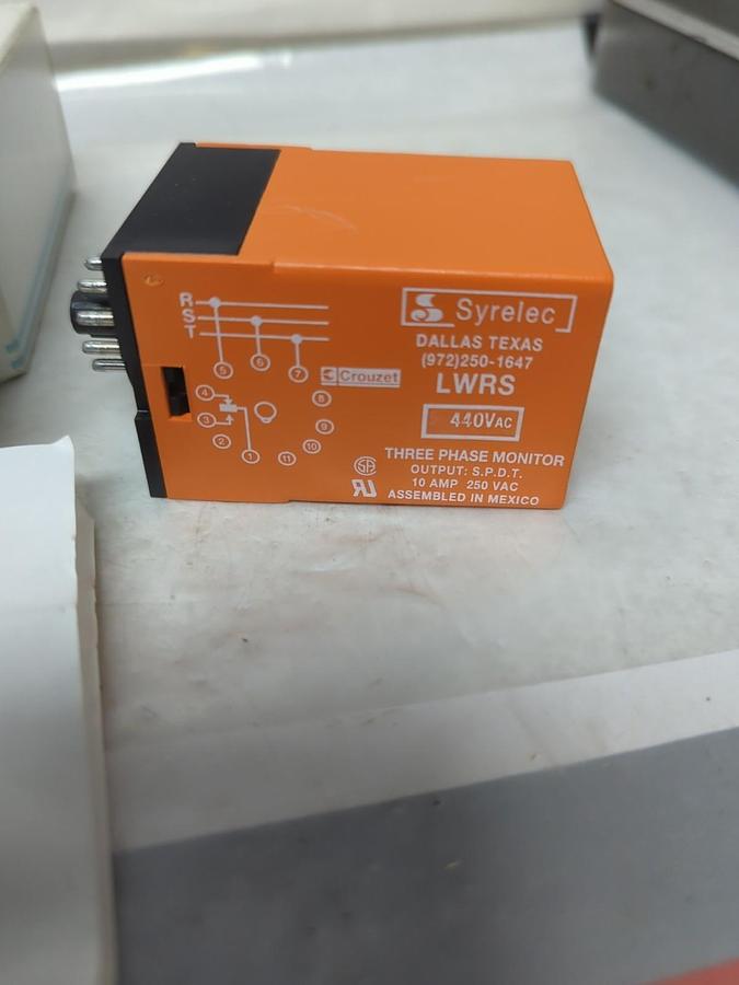 SYRELEC CROUZET,LWRS 440A,PHASE CONTROLLER RELAY 11 PIN NOS