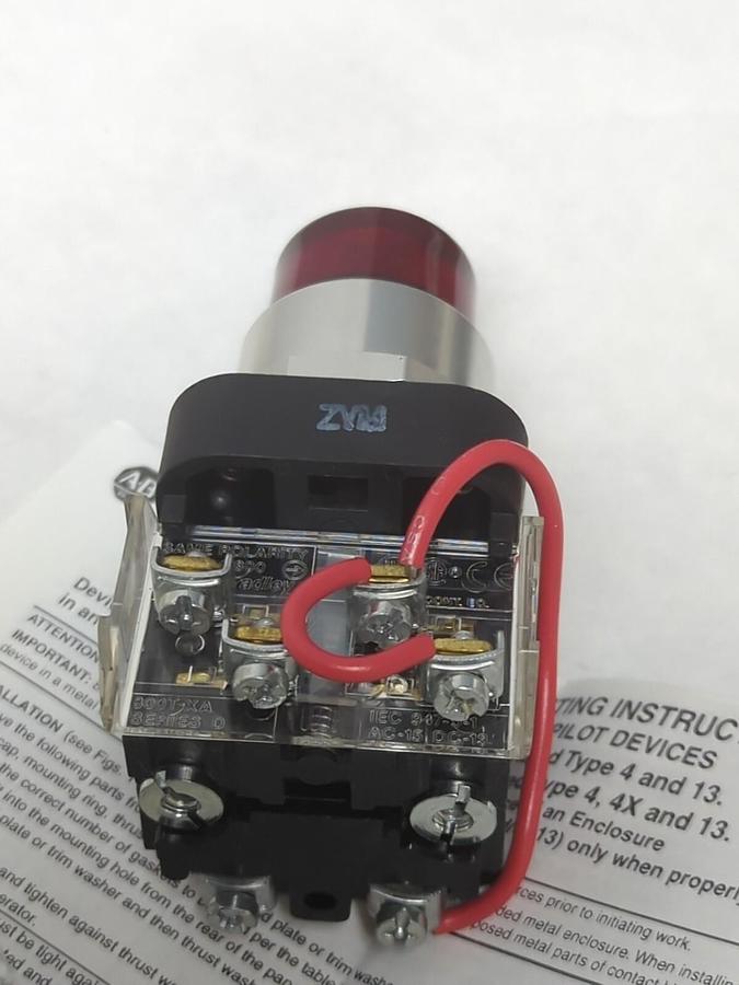 ALLEN BRADLEY,800T-PTF16R,PUSH-TO-TEST PILOT LIGHT RED SERIES T 120V 50/60HZ NEW
