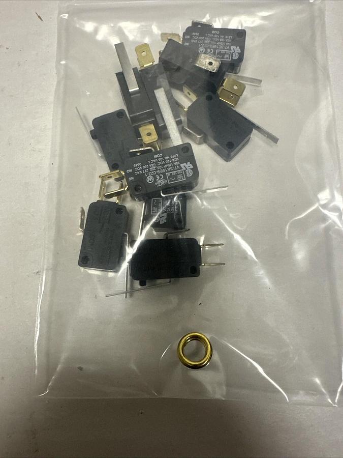 Furnas,V7-3E-19E9-022-1,Accessory Interlock Kit LOT of 10