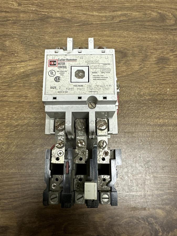Used Cutler Hammer,A200M2CAC,Motor Control w/Thermal Overload Relay BA23A