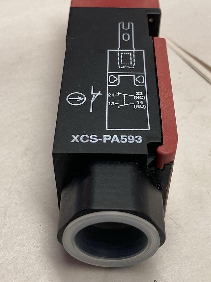 Telemecanique,XCS-PA593,Limit Switch 6kV 3A