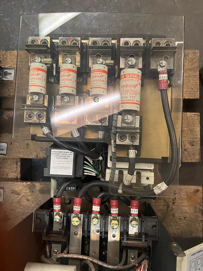 Used SIEMENS,6RA2474-2FV62,SIMOREG MICROPROCESSOR DC DRIVE OUT 500/240VDC 175A