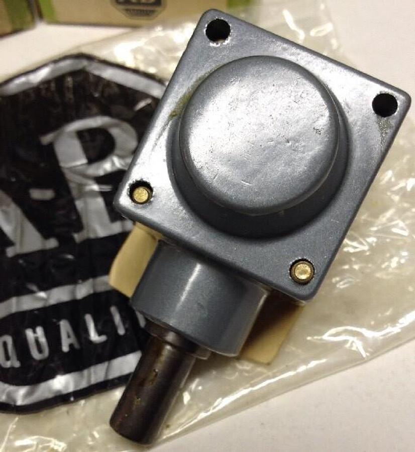 Used Allen Bradley,Z16066,Limit Switch Head LOT OF 2