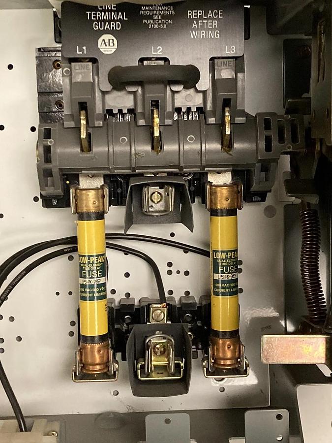 Used Allen Bradley,2100 2192F,30 Amp 12 INCH Fused MCC Disconnect Feeder Bucket
