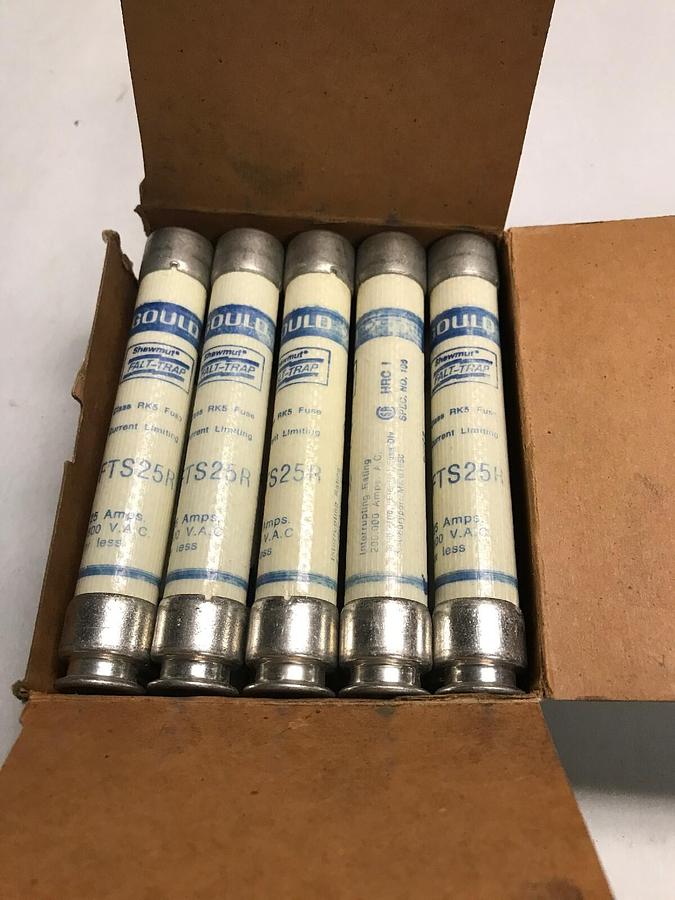 Gould Shawmut,FTS25R,Falt-Trap Fuses Box of 10