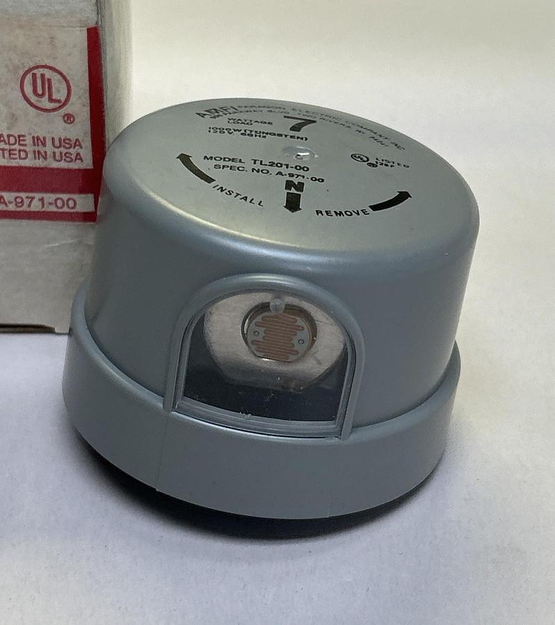 AMF PARAGON,TL201-00,PHOTOCONTROL NOS