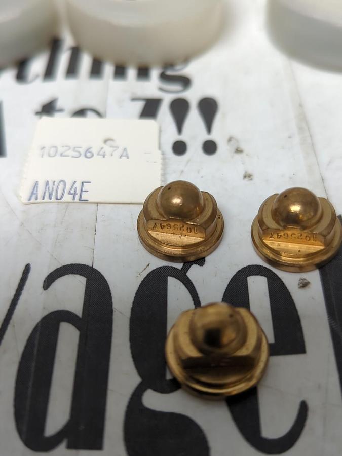 NORDSON,1025647A  AN04E,GLUE NOZZLES LOT OF 7 NOS