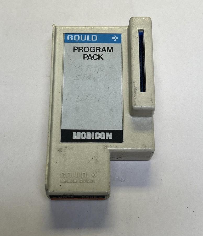 Used GOULD MODICON,AS-P371-002,PROGRAM PACK