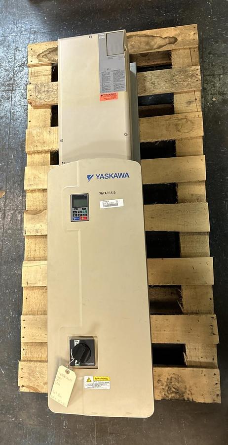 Used YASKAWA,CIMRZU4A0065FAA,AC VARIABLE SPEED DRIVE Z1B1B065PMB BYPASS DRIVE 50HP