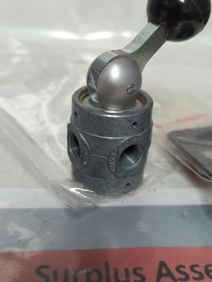 HUMPHREY,250V 3 1021,VALVE LEVER SWITCH WITH MOUNTING PLATE NOS