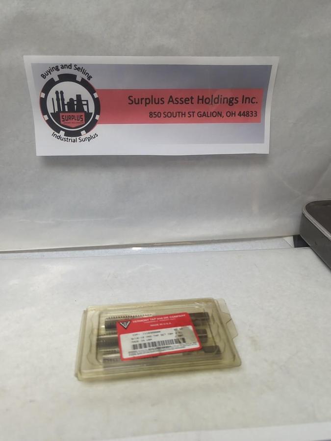 VERMONT TAP & DIE,9/16-12,HND TAP SET OF 3 PCS CARBON 4 FL NOS