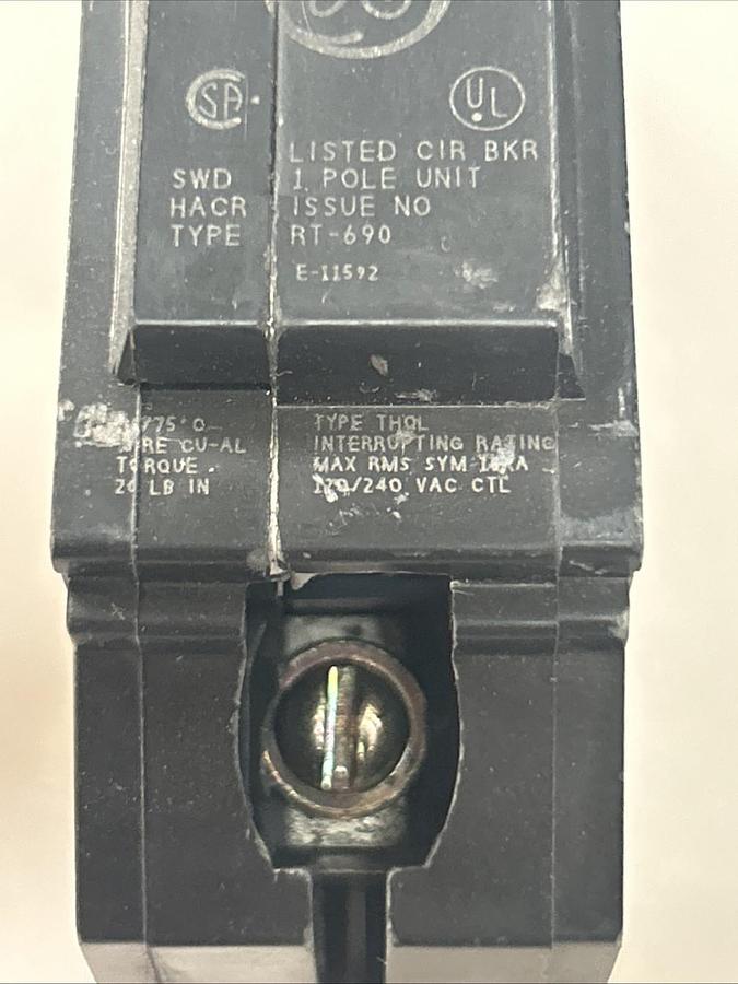 Used GENERAL ELECTRIC,THQL115,CIRCUIT BREAKER 15A 120/240V 1P LOT OF 3