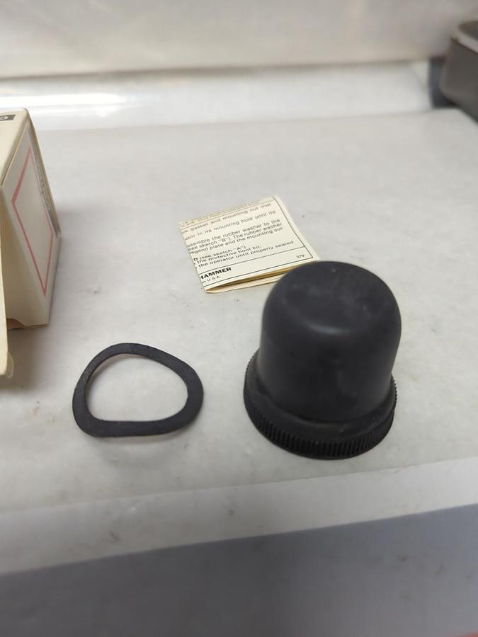 CUTLER-HAMMER,10250TA3,BLACK BOOT NOS